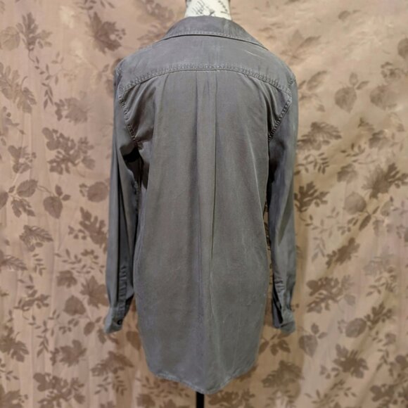 Banana Republic Button Down Long Sleeve Shirt, Size S, Excellent Used Condition! - Picture 4 of 7
